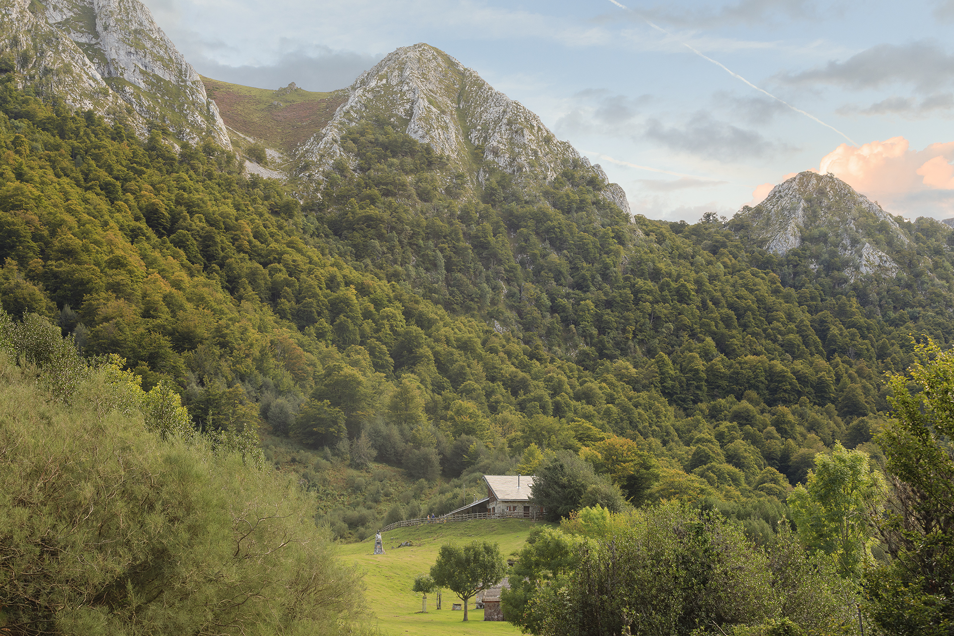 ADN. Asturies, deporte y naturaleza. Refugios
