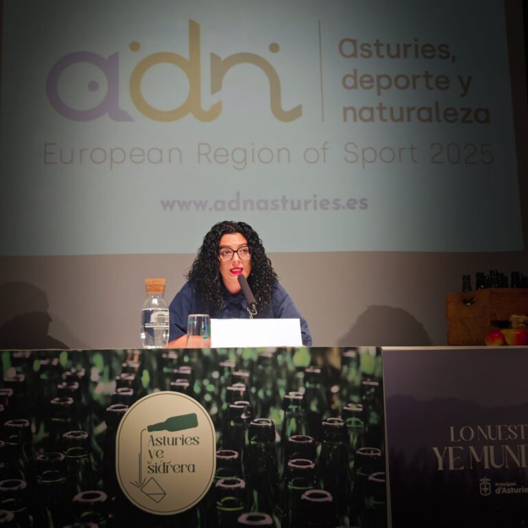 El Principado presentó ‘ADN Asturies, Deporte y Naturaleza’ en la Feria de Muestras de Gijón seguido del foro ‘Beneficios del deporte en la naturaleza’.